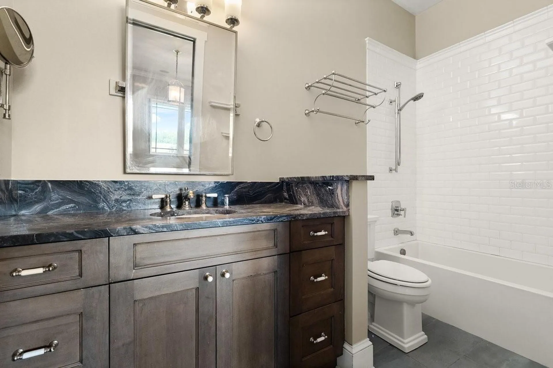 4290 Pioneer Trail New Smyrna Beach FL 32168