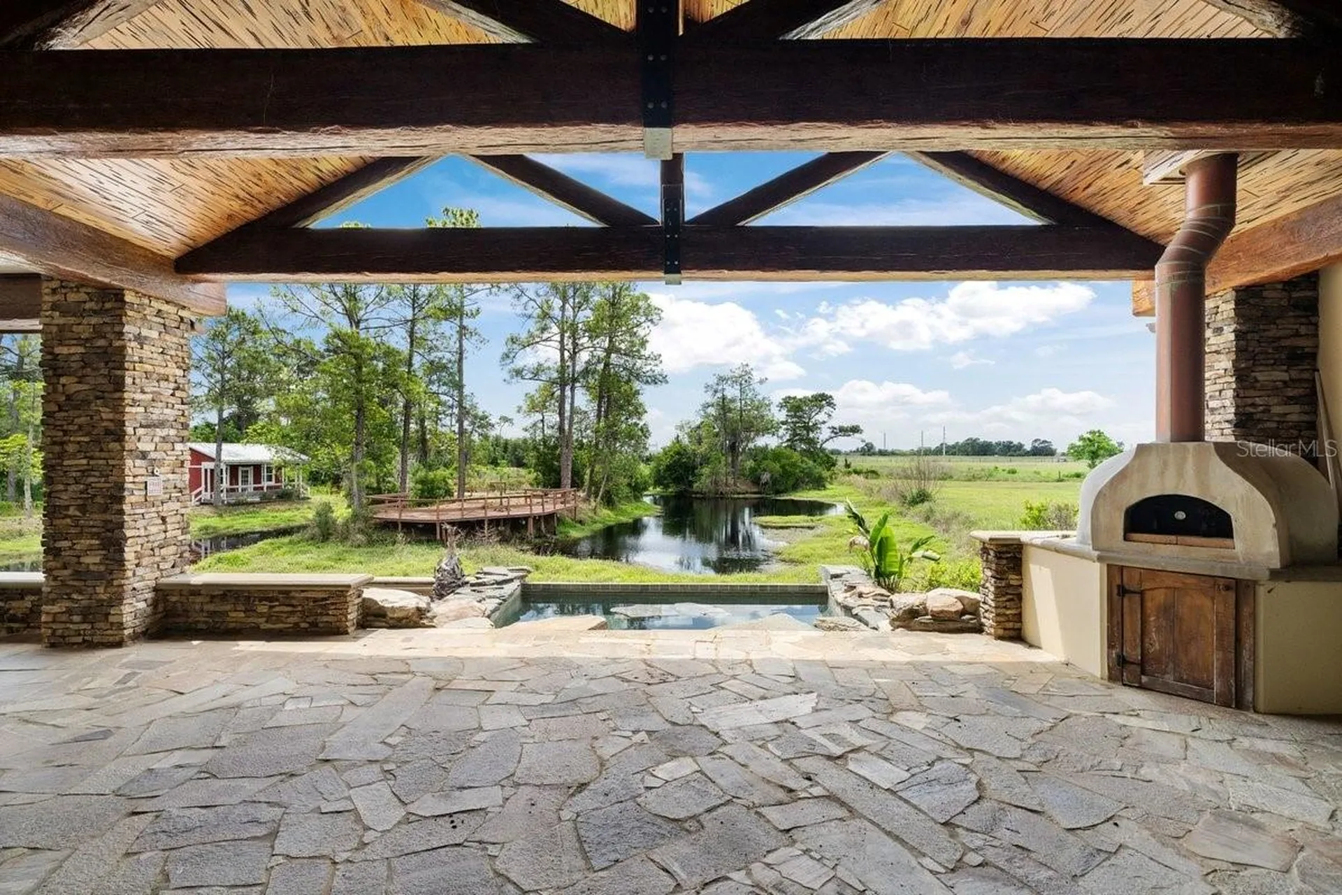 4290 Pioneer Trail New Smyrna Beach FL 32168