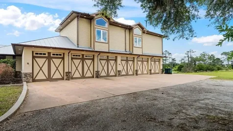 4290 Pioneer Trail New Smyrna Beach FL 32168