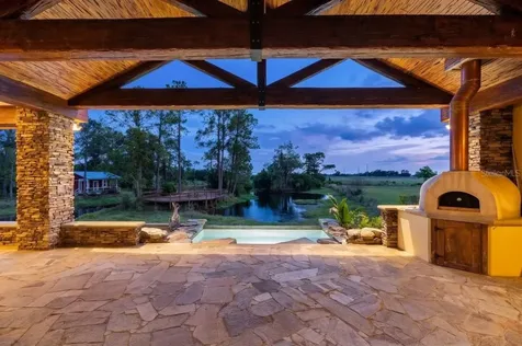 4290 Pioneer Trail New Smyrna Beach FL 32168