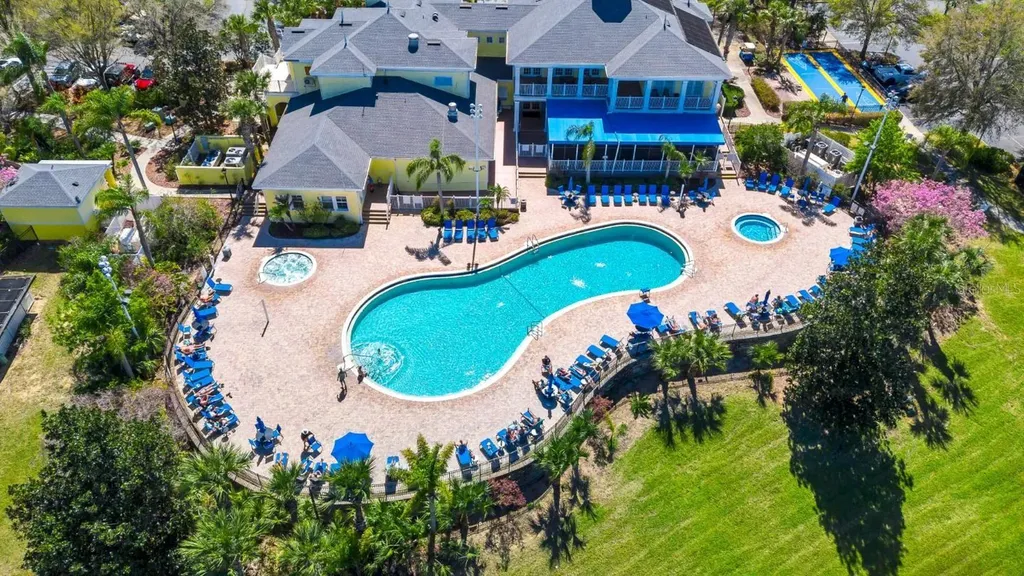 402 Lucaya Loop Davenport FL 33897