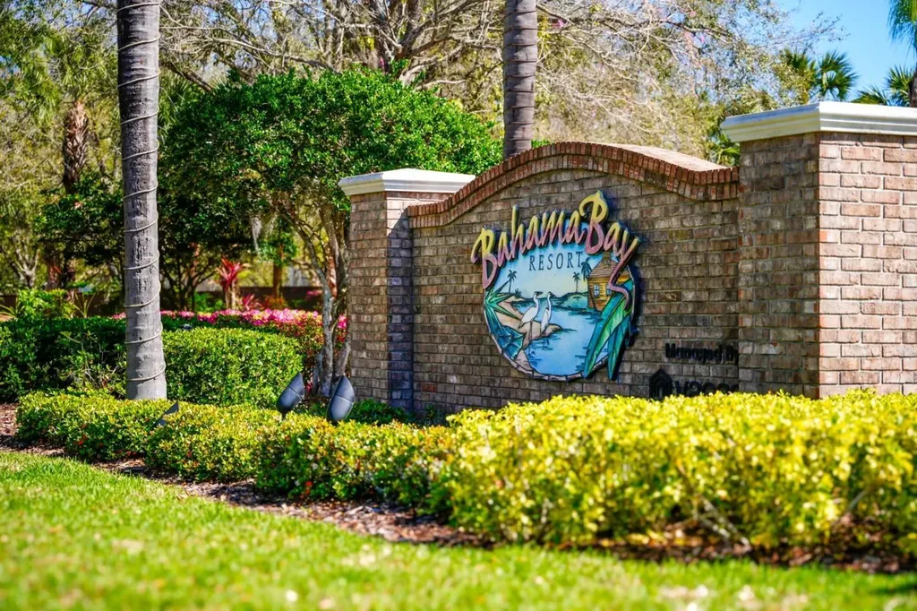 402 Lucaya Loop Davenport FL 33897
