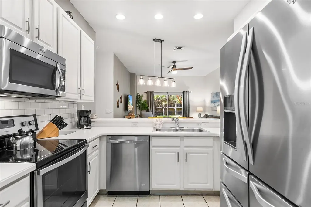 402 Lucaya Loop Davenport FL 33897