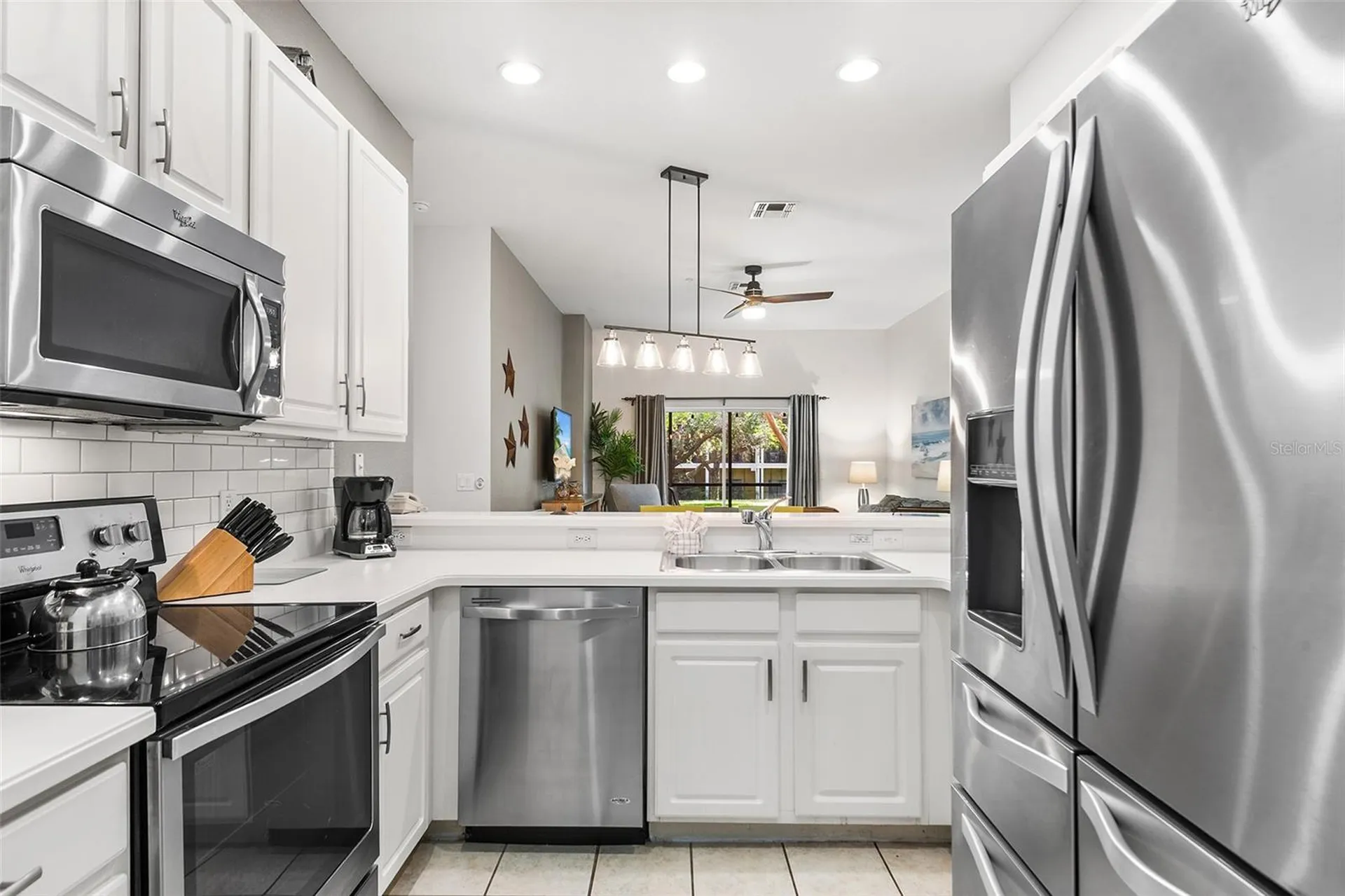 402 Lucaya Loop Davenport FL 33897