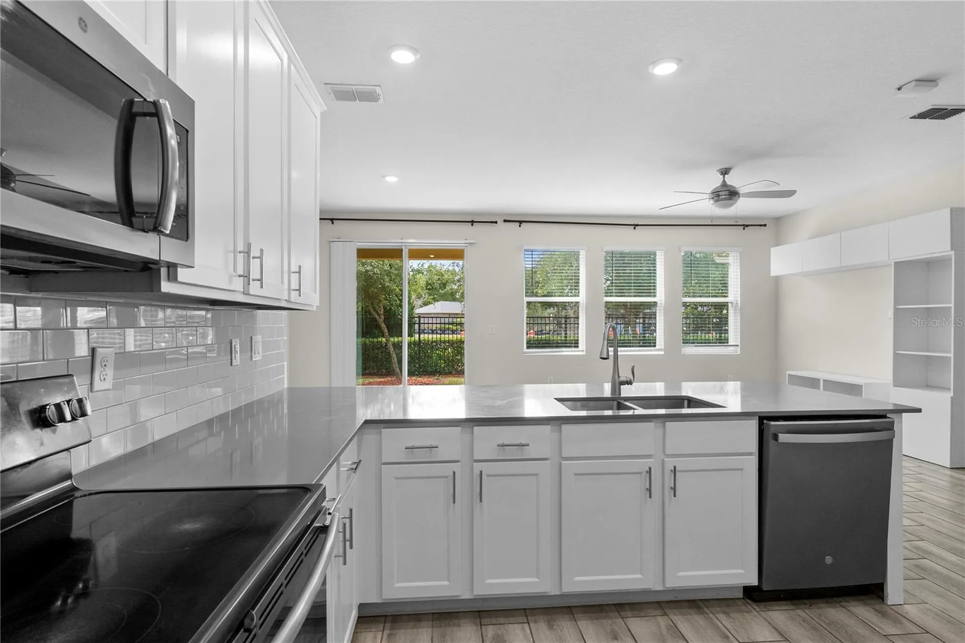 9812 Red Eagle Drive Orlando FL 32825