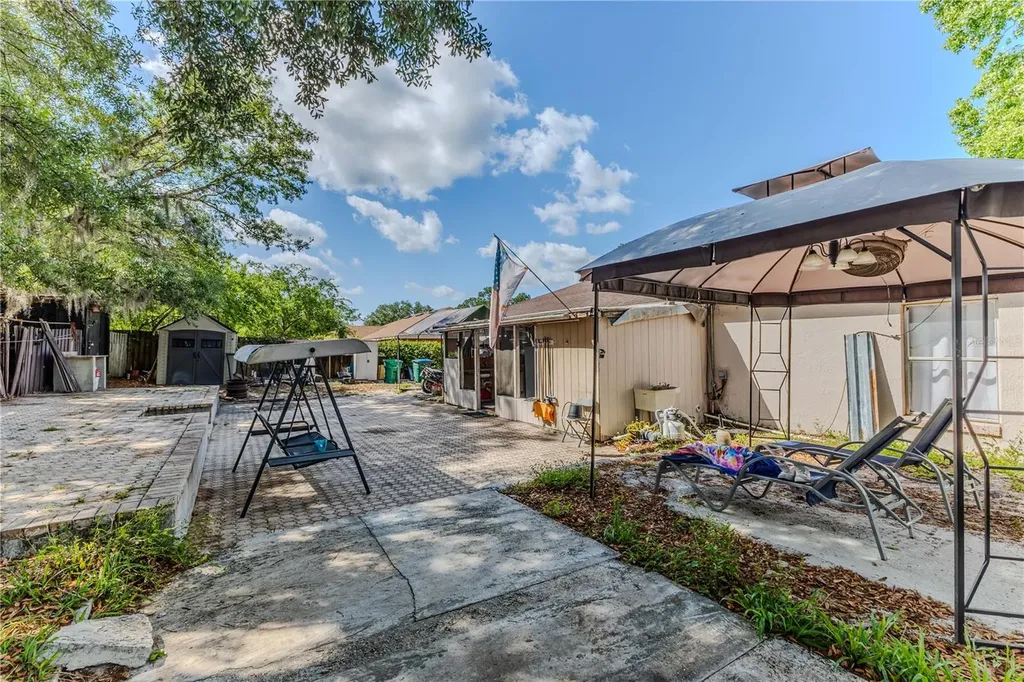 1240 Clarion Circle Deltona FL 32738