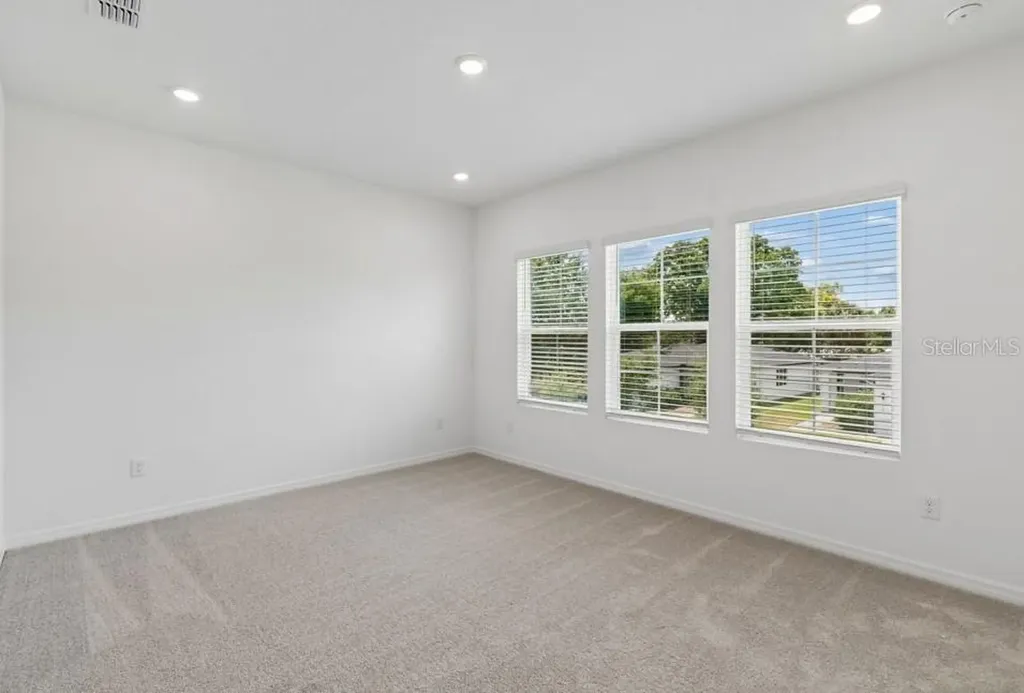 4345 Roush Avenue Orlando FL 32803