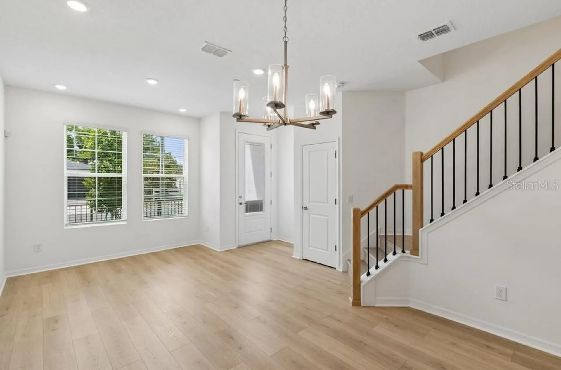 4345 Roush Avenue Orlando FL 32803