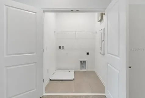4345 Roush Avenue Orlando FL 32803