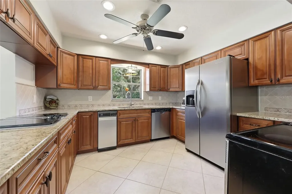 9700 SW 67th Terrace Ocala FL 34476