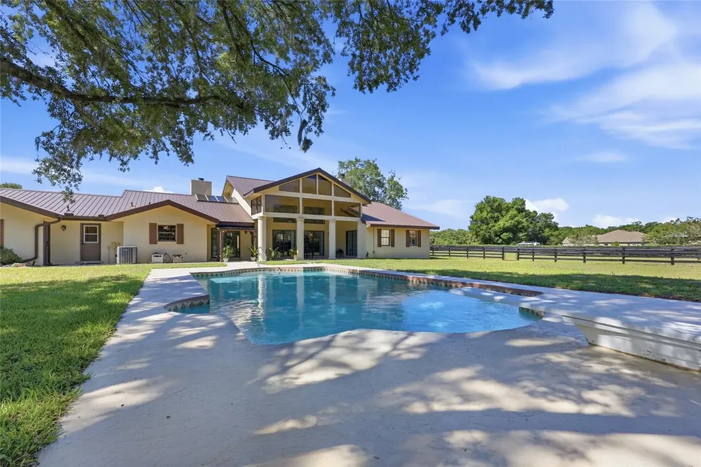 9700 SW 67th Terrace Ocala FL 34476