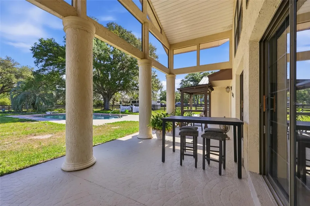 9700 SW 67th Terrace Ocala FL 34476