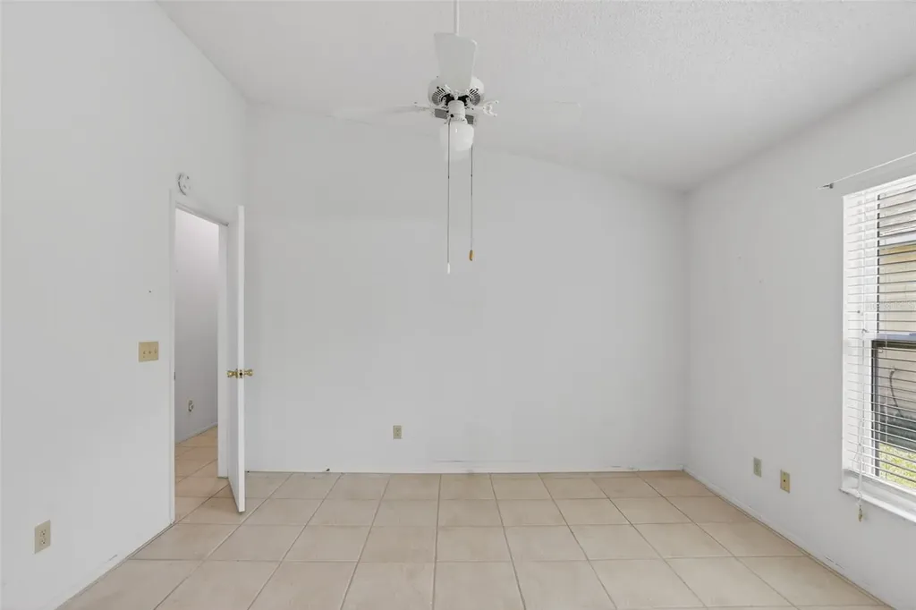 1956 Garwood Drive Orlando FL 32822