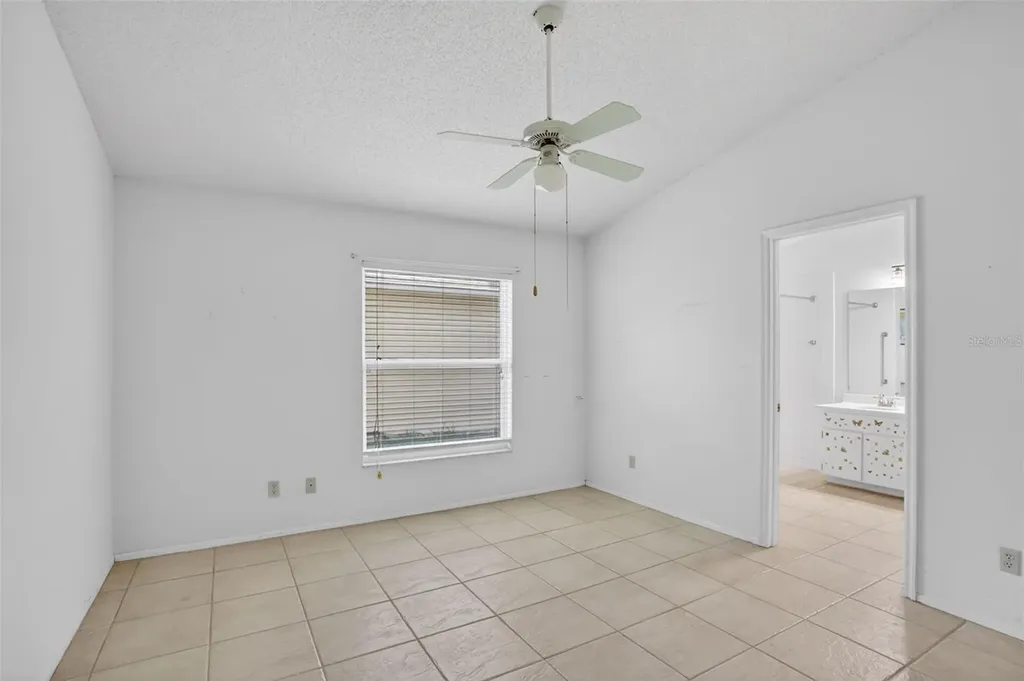 1956 Garwood Drive Orlando FL 32822