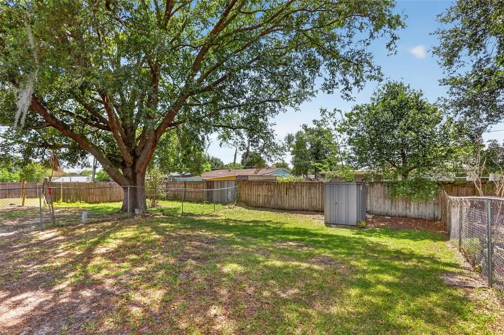 1956 Garwood Drive Orlando FL 32822