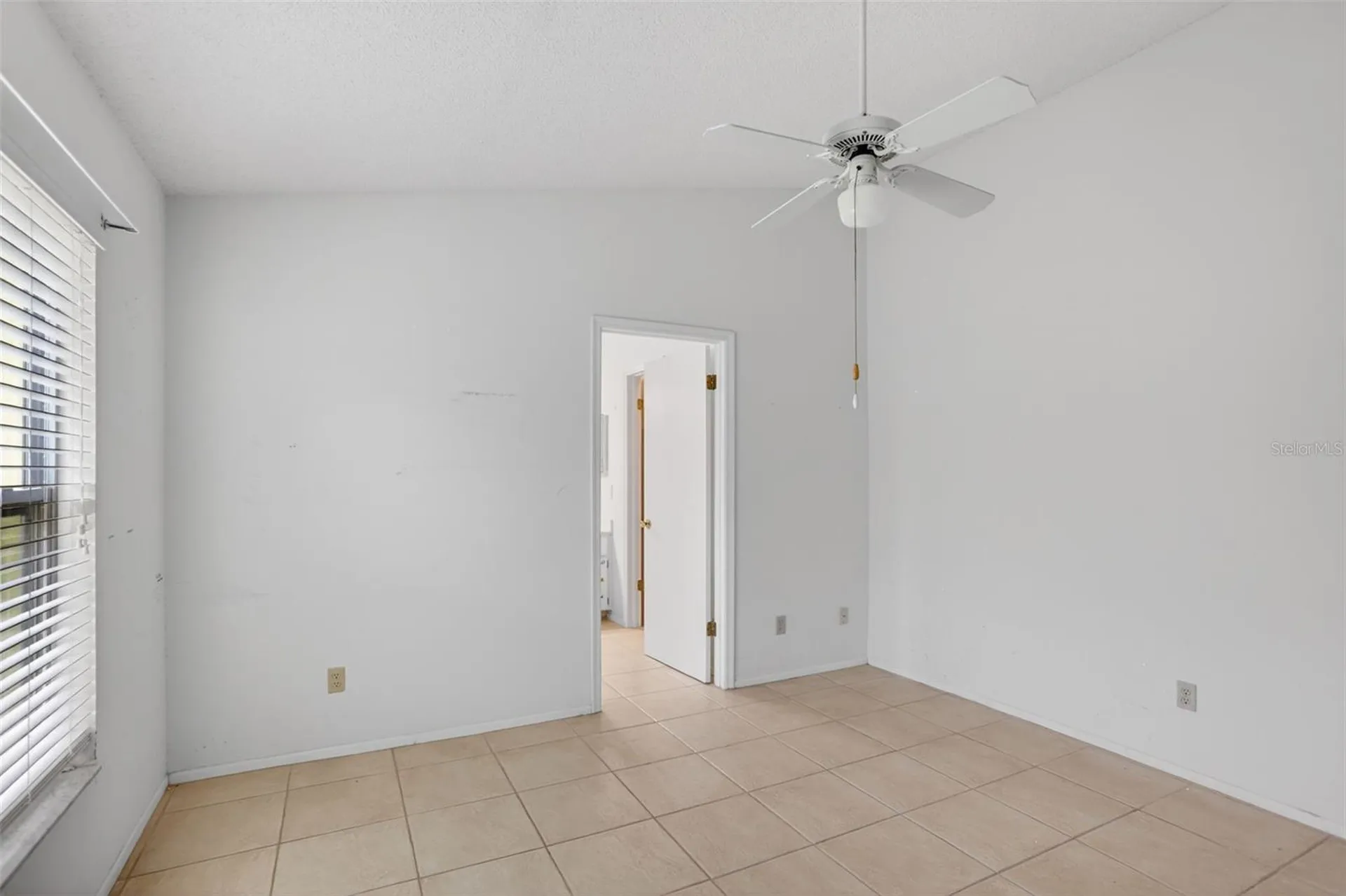 1956 Garwood Drive Orlando FL 32822