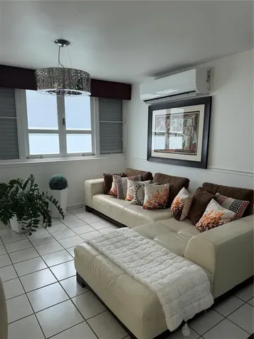 Montecasino Heights Calle Río Tanamá N-25 Toa Alta PR 00953