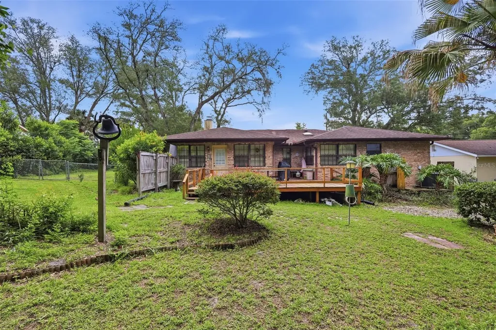 2360 Dartmouth Road Deland FL 32724