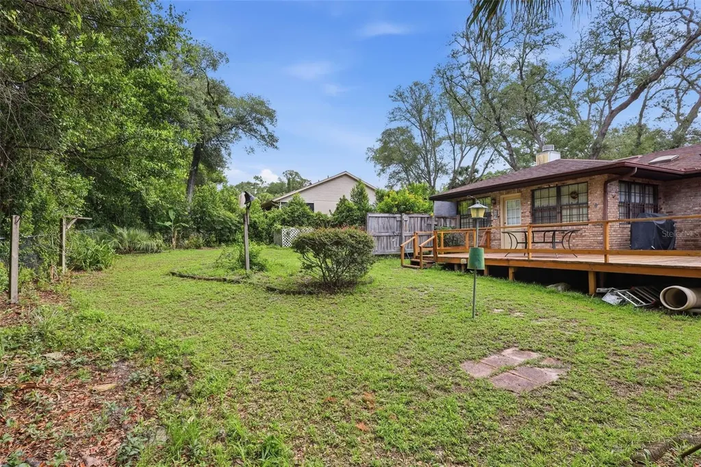 2360 Dartmouth Road Deland FL 32724