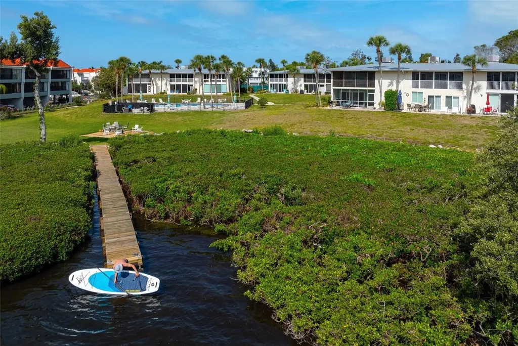 711 Manatee Avenue Holmes Beach FL 34217