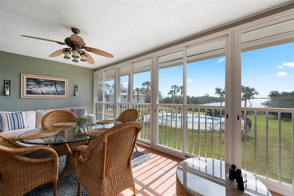 711 Manatee Avenue Holmes Beach FL 34217