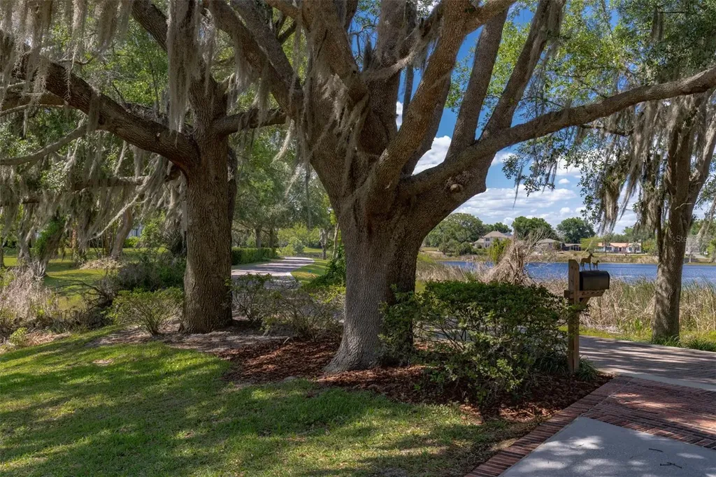 530 Lake Catherine Drive Maitland FL 32751
