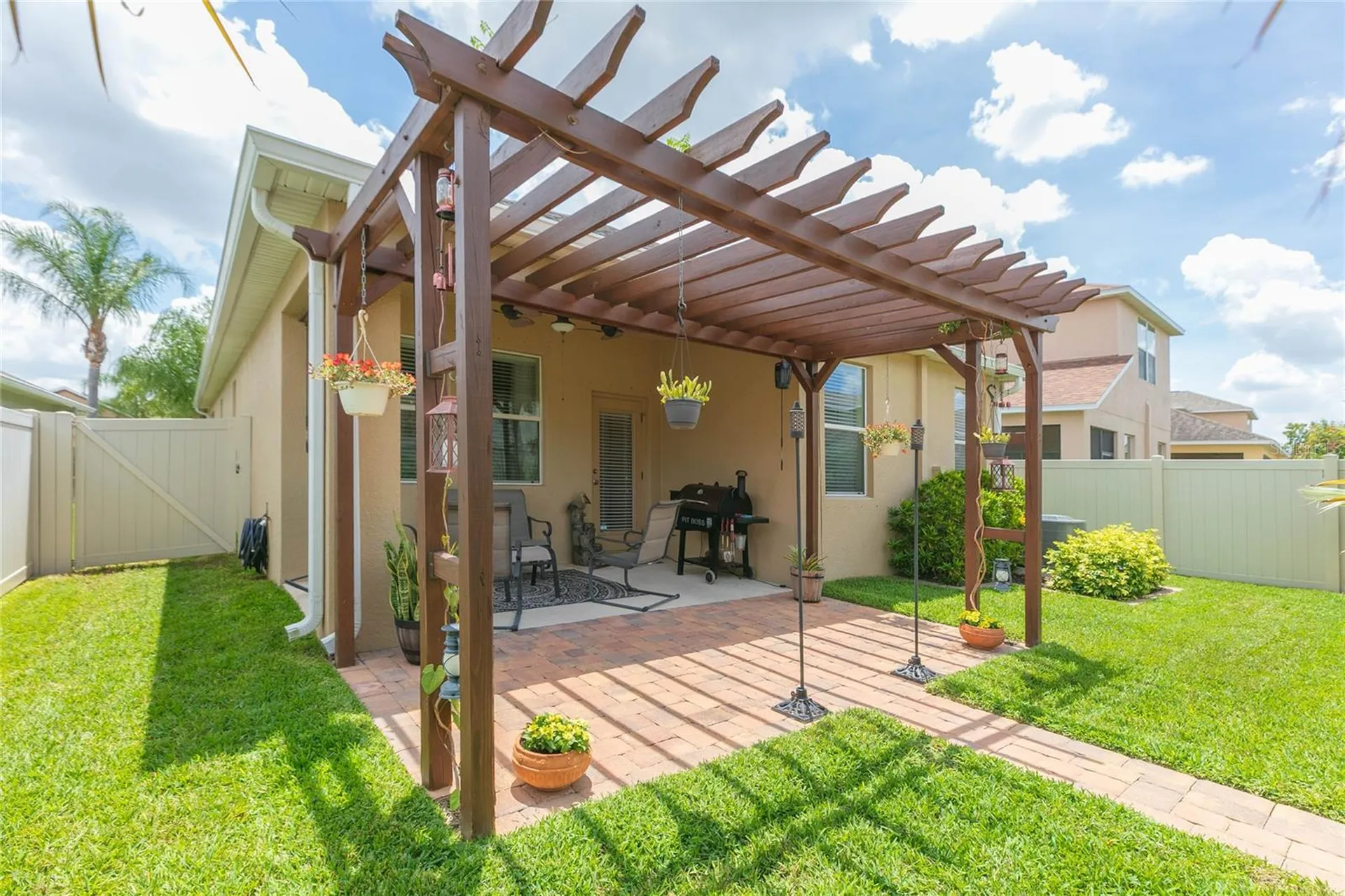 7017 Feather Wood Drive Ruskin FL 33573