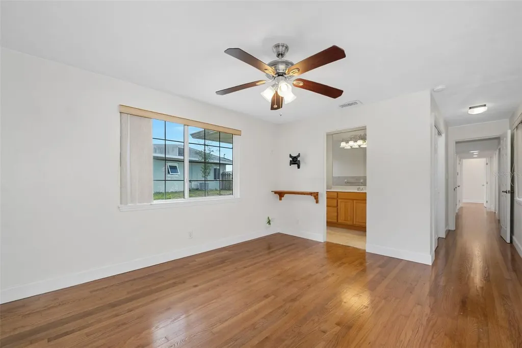 307 Manhattan Avenue Daytona Beach FL 32118