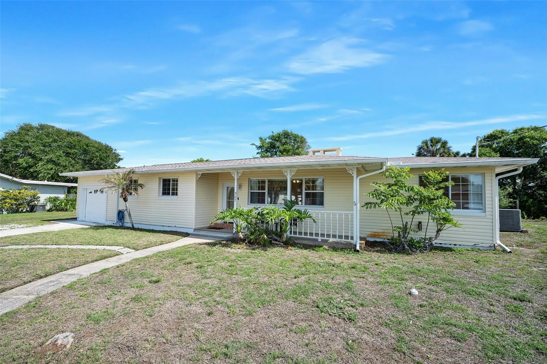 307 Manhattan Avenue Daytona Beach FL 32118