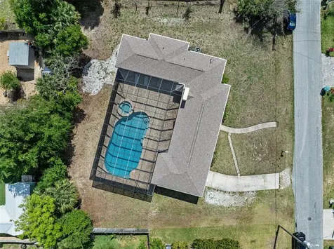 307 Manhattan Avenue Daytona Beach FL 32118