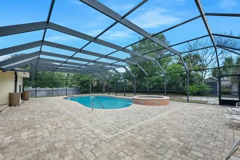 307 Manhattan Avenue Daytona Beach FL 32118