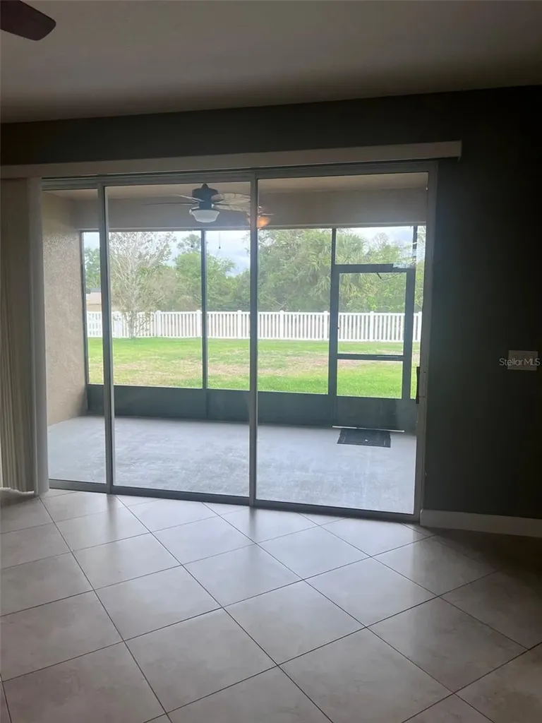 2502 Cumberland Cliff Drive Ruskin FL 33570