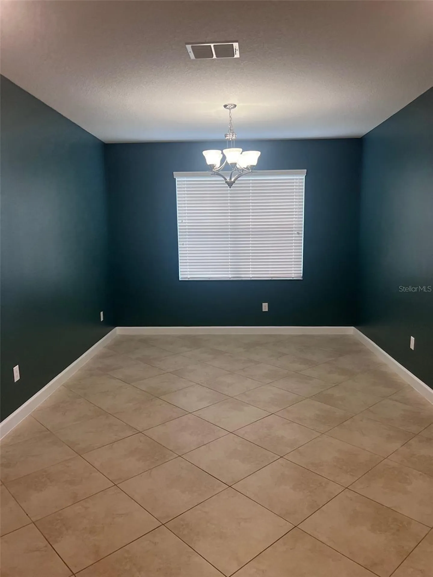 2502 Cumberland Cliff Drive Ruskin FL 33570