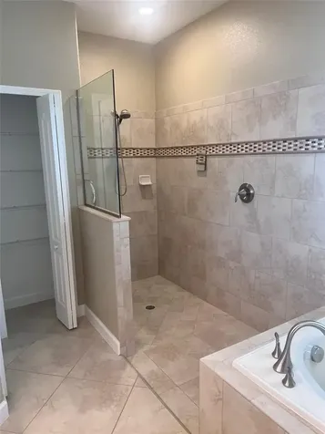 2502 Cumberland Cliff Drive Ruskin FL 33570