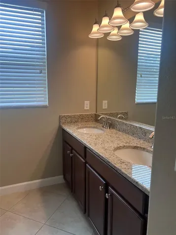 2502 Cumberland Cliff Drive Ruskin FL 33570