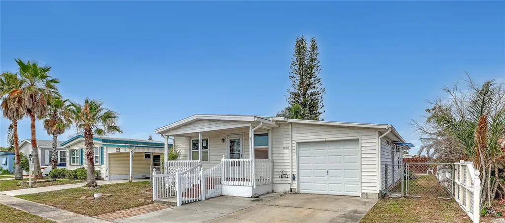 1818 Big Cypress Street NE Palm Bay FL 32905