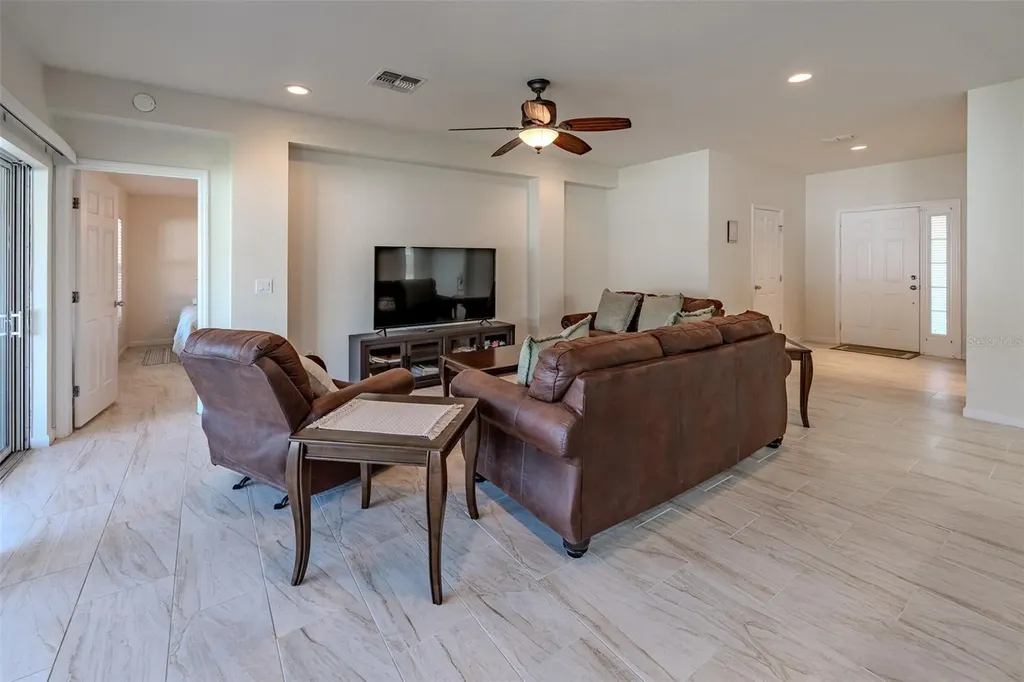 5561 SW 40 Street Ocala FL 34474