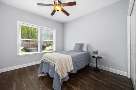 4884 SW 64th Road Gainesville FL 32608