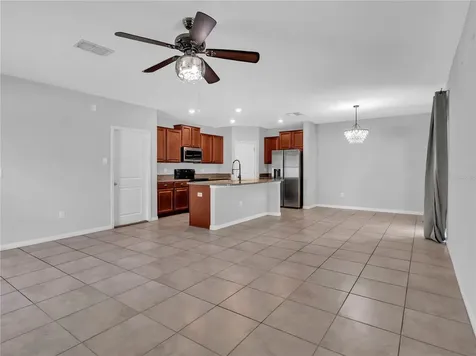 5025 Brickwood Rise Drive Wimauma FL 33598