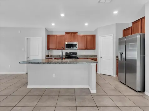 5025 Brickwood Rise Drive Wimauma FL 33598
