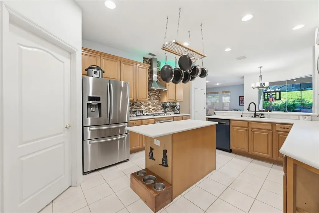 62 Camelot Ridge Drive Brandon FL 33511