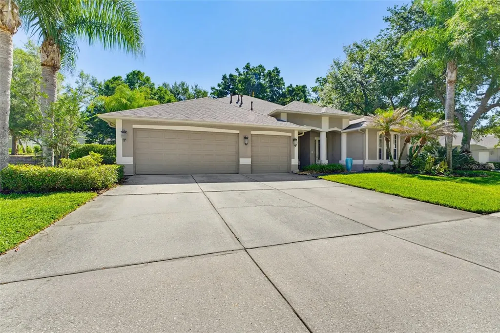 62 Camelot Ridge Drive Brandon FL 33511