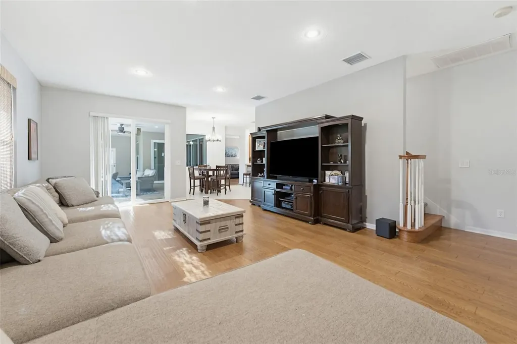 62 Camelot Ridge Drive Brandon FL 33511