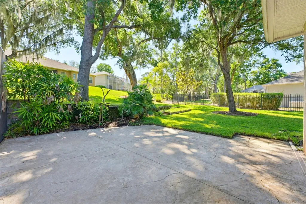 62 Camelot Ridge Drive Brandon FL 33511