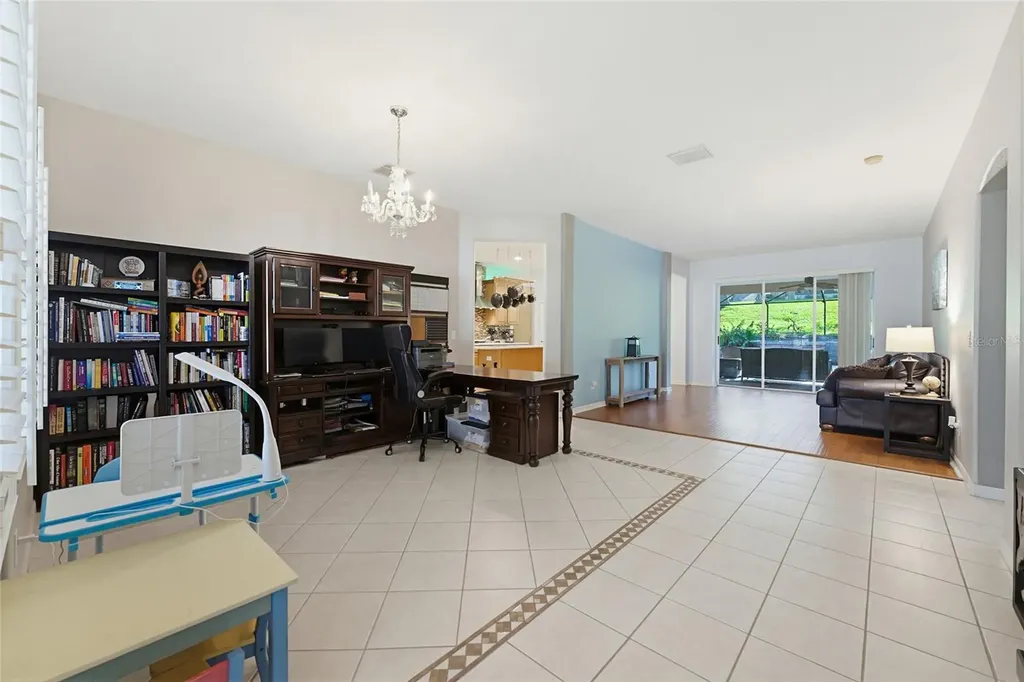 62 Camelot Ridge Drive Brandon FL 33511
