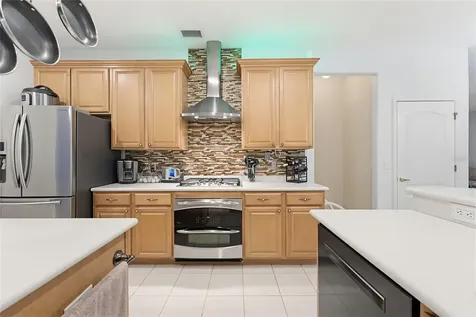 62 Camelot Ridge Drive Brandon FL 33511