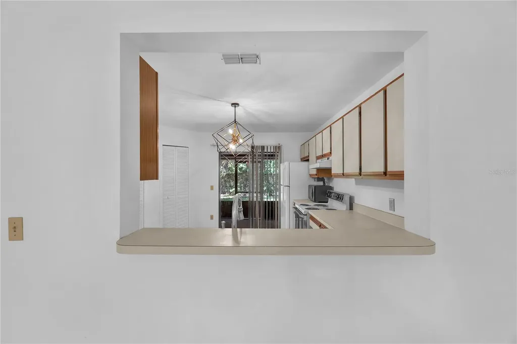 5100 Burchette Road Tampa FL 33647