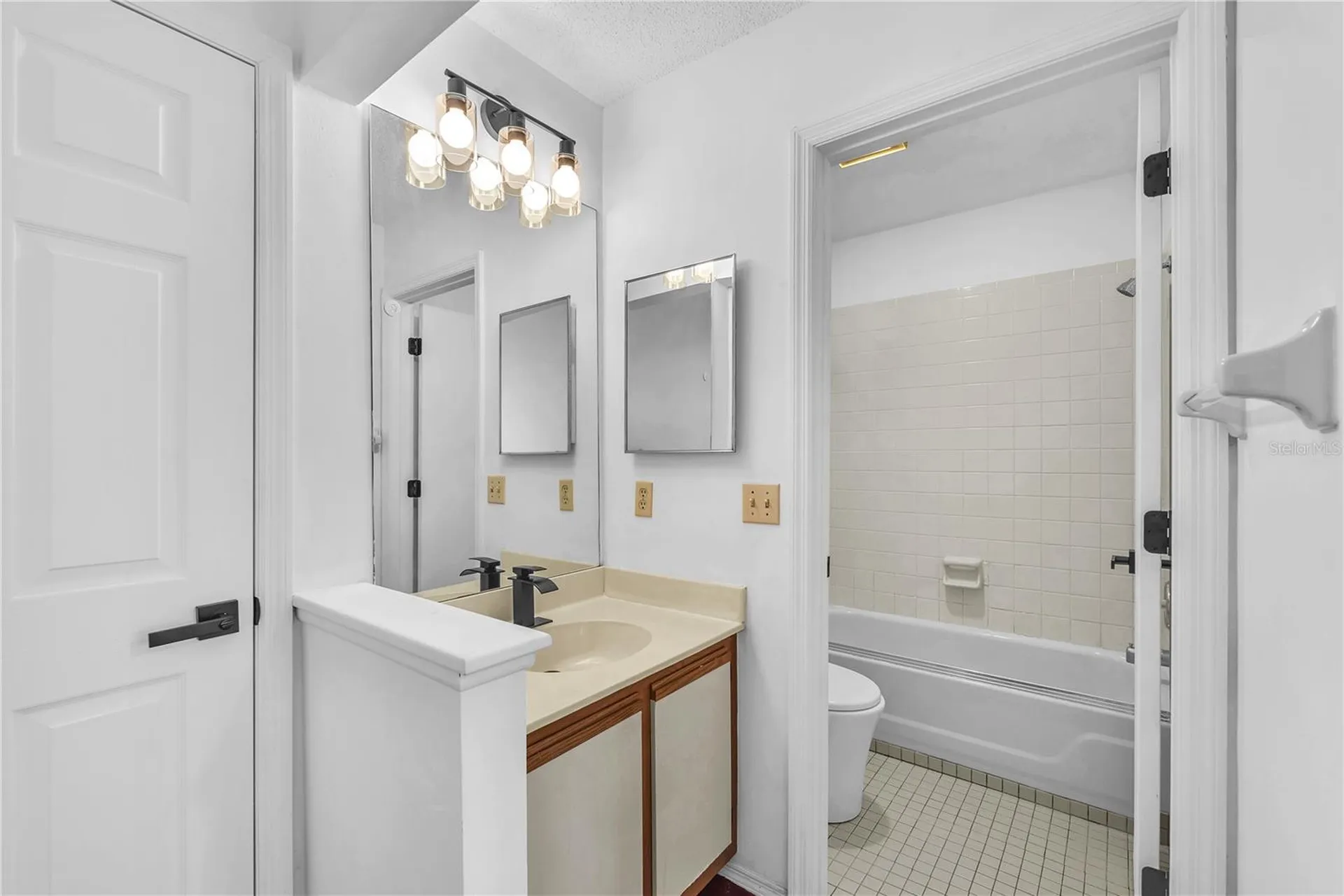 5100 Burchette Road Tampa FL 33647