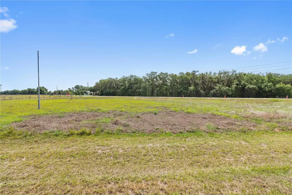 2425 Burns Avenue Lake Wales FL 33898