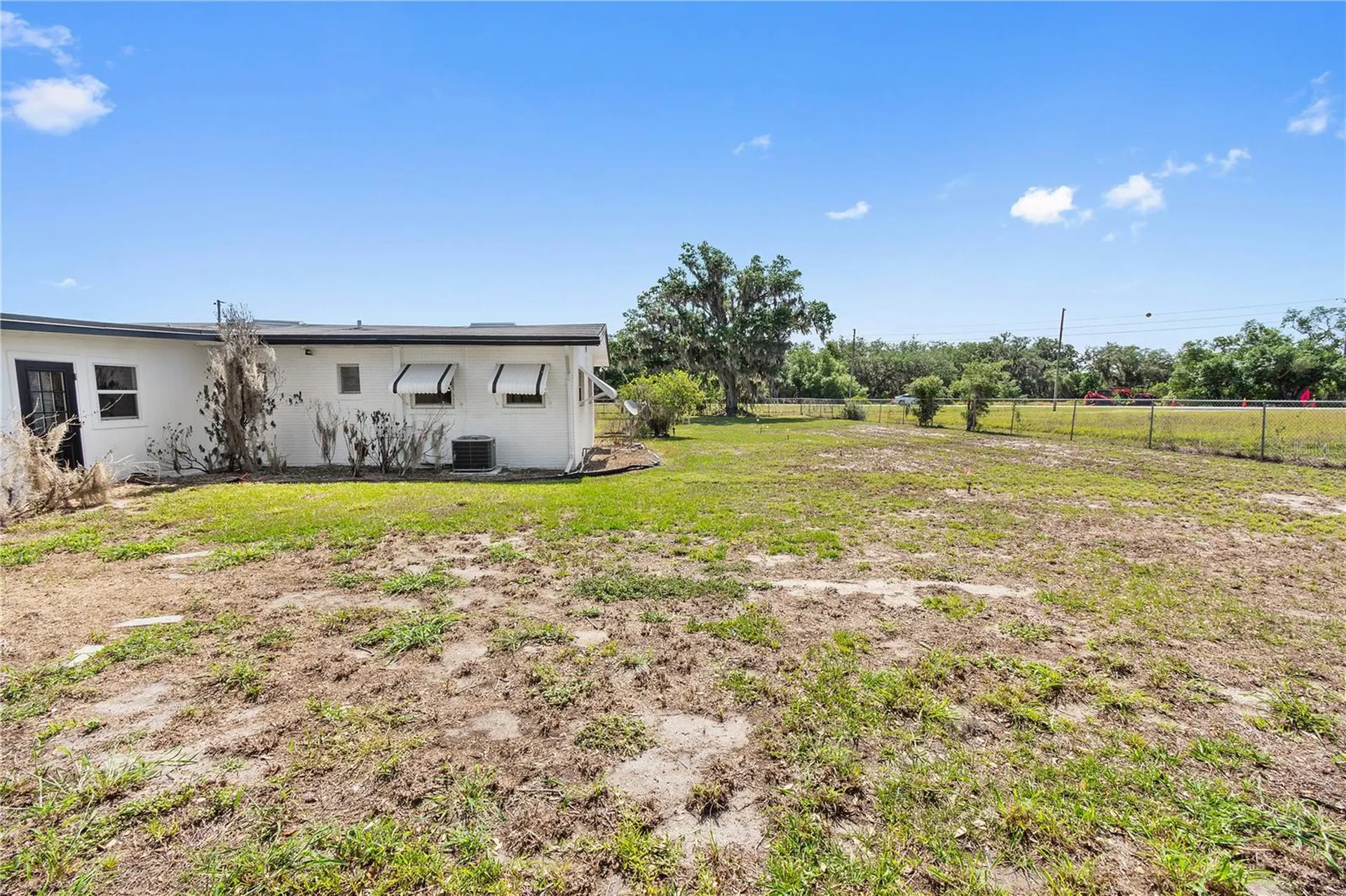 2425 Burns Avenue Lake Wales FL 33898